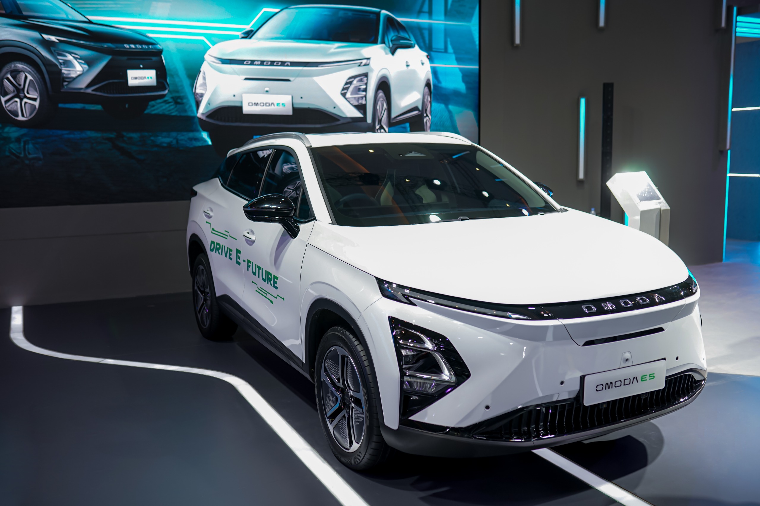 Chery masih tunggu insentif sebelum luncurkan mobil hybrid.