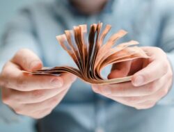 Cara Lindungi Ponsel dari Ancaman Pinjol, Langkah-langkah yang Perlu Dilakukan