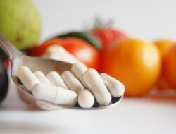 Kesehatan Otak di Usia Senja, Pentingnya Vitamin B12 dan Kalsium