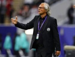 Pelatih Tajikistan Petar Segrt Siap Gantikan Kim Pan-gon