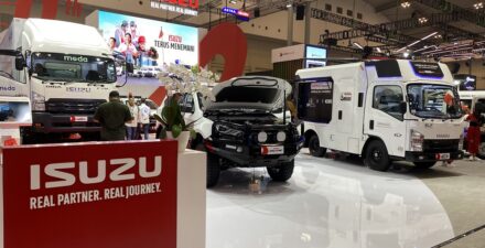 Isuzu Indonesia Lihat Peluang Emas di Sektor Truk Pendingin di Tengah Lesunya Industri Otomotif