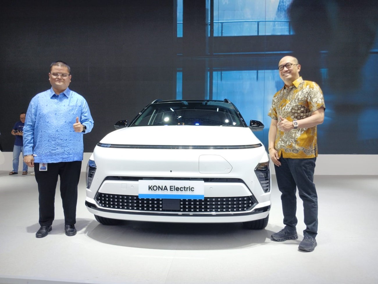 Penyerahan Hyundai Kona Electric di GIIAS 2024.