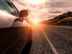 Rifat Sungkar, Hindari Pengemudi Agresif di Jalan Raya