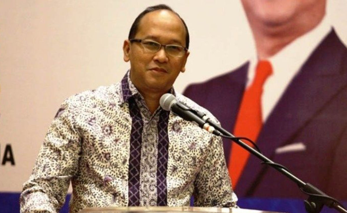 Dikabarkan Jadi Menteri Investasi, Istana: Rosan di Eropa