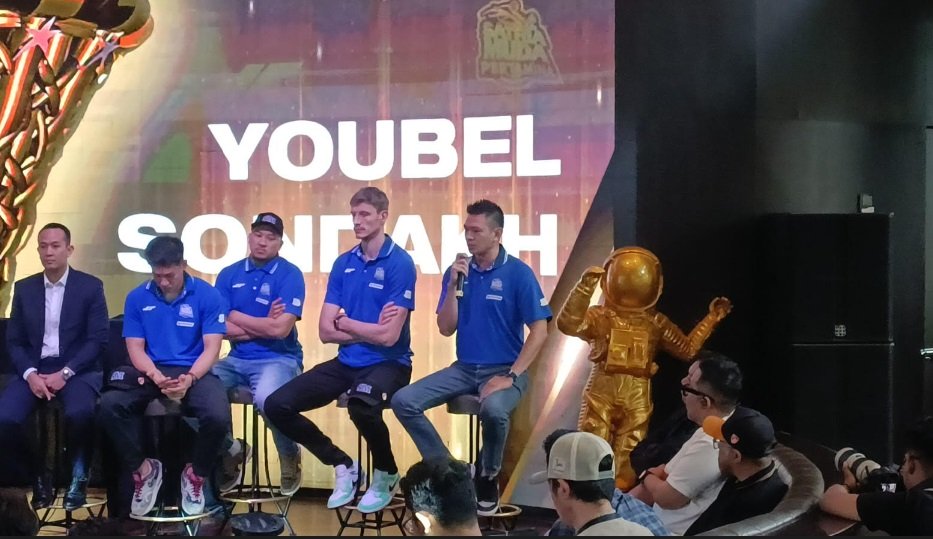 Pelatih Satria Muda Pertamina Jakarta, Youbel Sondakh