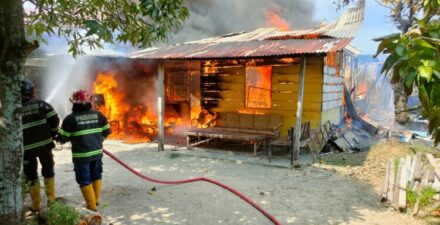 Kebakaran di Padang, Dua Ruang Kelas dan Musala Terbakar