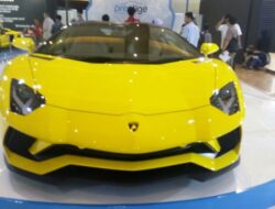 Harga Selangit, Ganti Kampas Rem Lamborghini Aventador di Indonesia