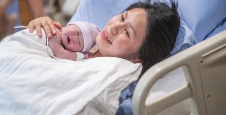 Aturan Cuti Melahirkan 6 Bulan Resmi Berlaku