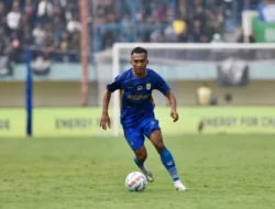 Robi Darwis, Kembali ke Persib Bandung Setelah Piala Panglima TNI 2024