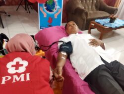 PMI Tanggapi Kebutuhan Darah Pasien di Rawat di RSUD Solsel Tinggi