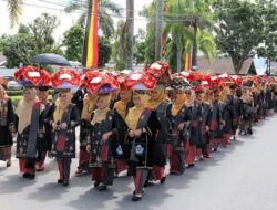 Kearifan Lokal Arakan Jamba Bundo Kandung Meriahkan Tahun Baru Islam 1446 H/2024 M di Kota Pariaman