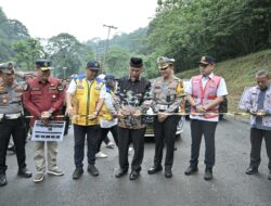 Gubernur Mahyeldi Pimpin Uji Coba Jalan Lembah Anai yang akan Dibuka Bertahap untuk Umum Mulai 21 Juli