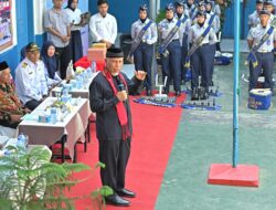 Gubernur Mahyeldi Memberikan Motivasi untuk Siswa Baru SMK Pelayaran Padang