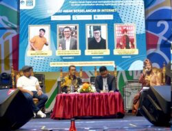 Kota Pariaman Bercakap dalam Literasi Digital bertema Kiat-Kiat Aman Berselancar Internet