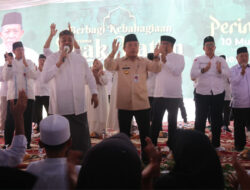Peringati 10 Muharram, Gubernur Santuni Ribuan Anak Yatim di Jambi