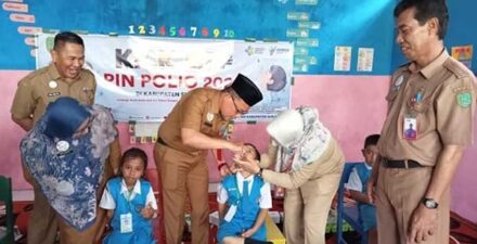 Imunisasi polio di Sampit, Kotawaringin Timur, Kalimantan Tengah (Kalteng)