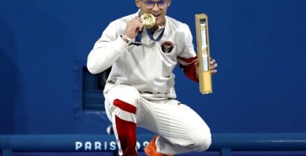 Rizki Dapat Bonus Rp6 Miliar Usai Raih Medali Emas Olimpiade