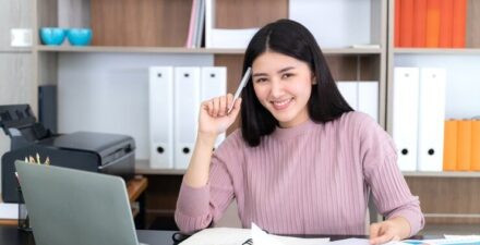Alasan pentingnya punya Asuransi Life Care sejak muda.