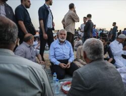 Jenazah Haniyeh Akan Dimakamkan di Doha, Sumber Mengungkapkan