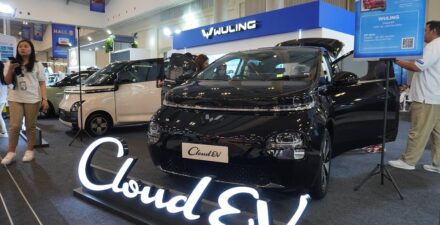 Wuling Motors Ungkap Keberhasilan Mobil Listrik pada Semester I 2024