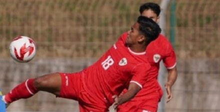 Toni Firmansyah kala membela Timnas Indonesia.