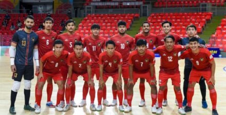 Para pemain Timnas Futsal Indonesia kala berlaga.