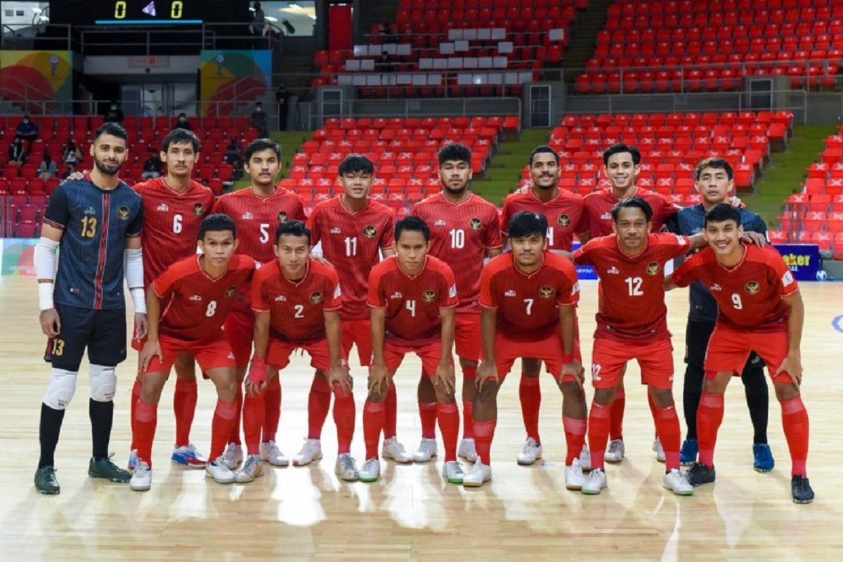 Para pemain Timnas Futsal Indonesia kala berlaga.