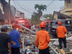 Ledakan Tabung Gas Rusak Berat Rumah di Jalan Kaliandra
