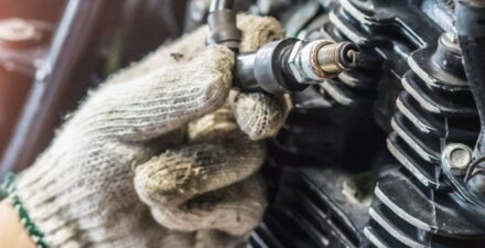 Tips Mengganti Busi Motor