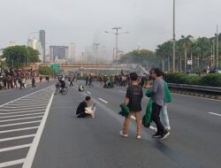 Jasa Marga Tutup Ruas Tol Dalam Kota di Depan Gedung DPR/MPR RI Akibat Aksi Demonstrasi