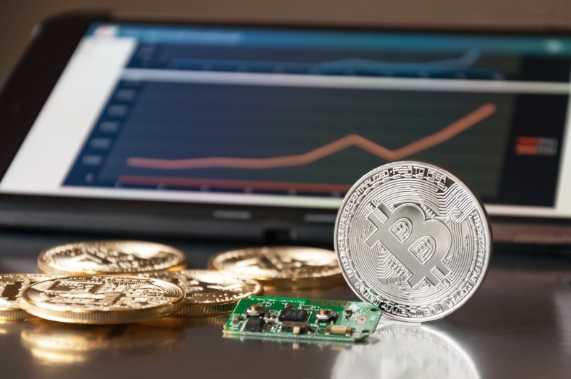 Kapan uang digital ditemukan