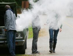 Cara Efektif Menangani Overheat pada Mesin Mobil