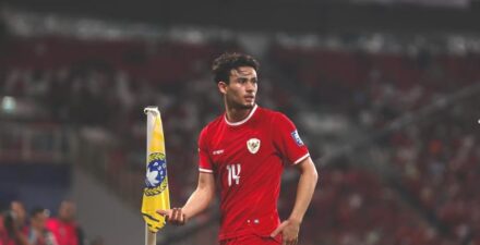 Pemain Timnas Indonesia, Nathan Tjoe-A-On.