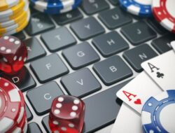 OJK Peringatkan Pelaku Judi Online, Masuk Daftar Hitam Perbankan