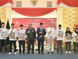 Gubernur Mahyeldi Serahkan Remisi bagi 4.185 Warga Binaan Pemasyarakatan di Lingkup Kanwil Kemenkumham Sumbar