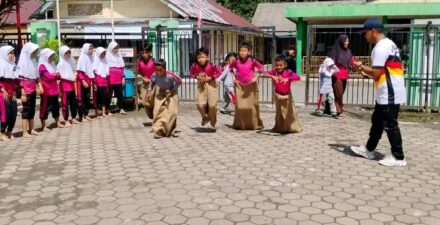Siswa dan Guru Antusias Gelar Beragam Lomba Semarak HUT RI ke-79 di seluruh Sekolah se Kota Pariaman