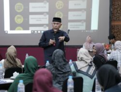 Buka Bimtek Pengembangan Kompetensi, Gubernur Mahyeldi Minta Pelaku Ekraf Tingkatkan Kualitas dan Pemasaran Produk