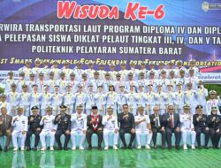 Wisuda Poltekpel Sumbar, Gubernur Mahyeldi Sebut SDM Berkompeten Sangat Penting untuk Maksimalkan Potensi Kelautan