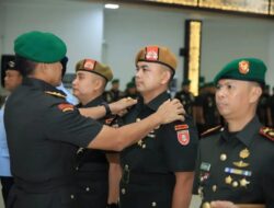 Serah Terima Jabatan Danyonarmed 18/Buritkang