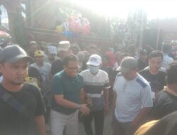 Melalui Jalan Santai, Pasangan Calon Bupati Erlin Hardi dan Wakil Bupati Alberkat Yadi Dideklarasikan