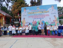 Ribuan Pasang Seragam dan Bantuan Stunting Diserahkan