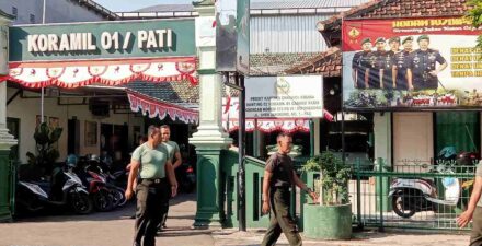 Jaga Kebugaran Tubuh, Anggota Koramil 0718-01/Pati Laksanakan  Pembinaan Fisik
