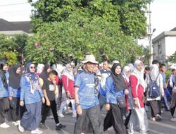 Pemkab Agam Gelar Gerak Jalan Santai untuk Peringati HUT RI ke-79