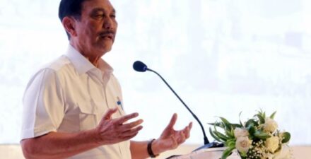 Luhut tak ingin turis datang ke Bali hanya untuk menonton striptis