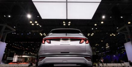 Siap-siap mobil hybrid Hyundai meluncur sebelum akhir 2024.