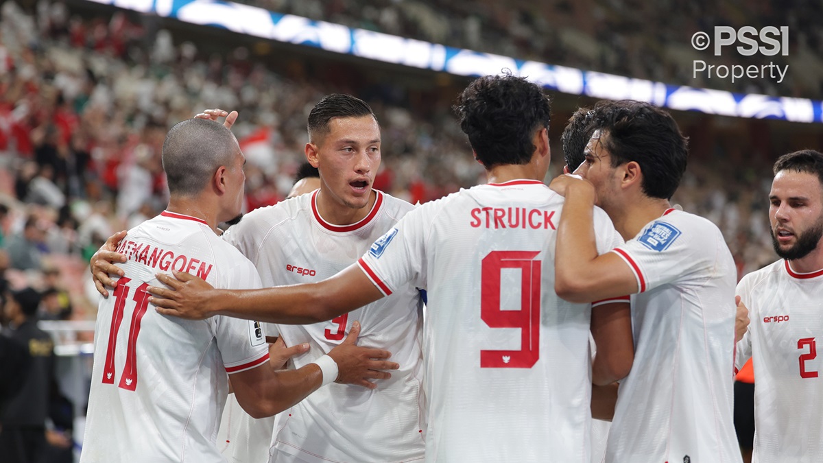 Para pemain Timnas Indonesia kala berlaga.