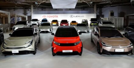 Pasar mobil listrik lesu, produsen ramai-ramai ubah target.