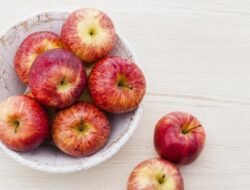 Cegah Pikun di Usia Muda dengan 5 Buah Ini