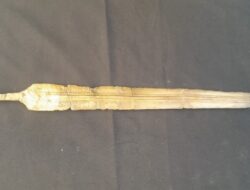 Arkeolog Temukan Pedang Ramses II di Barak Tentara