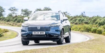 Honda HR-V hybrid 2025 segera meluncur, intip spesifikasinya.